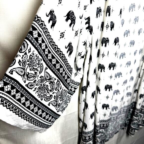 FOREVER 21 Paisley Duster Plus Size 1X Elephant Neutral Thailand Boho Hippie - Picture 3 of 8